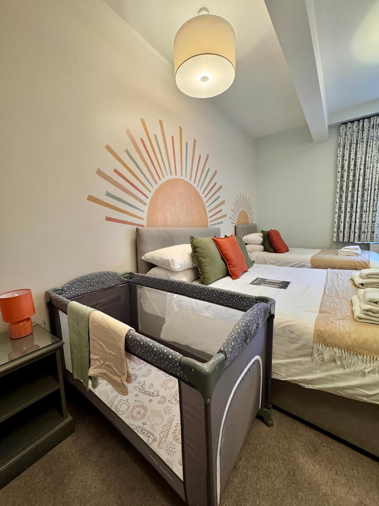 The Bar Convent Guest House — Photos 3
